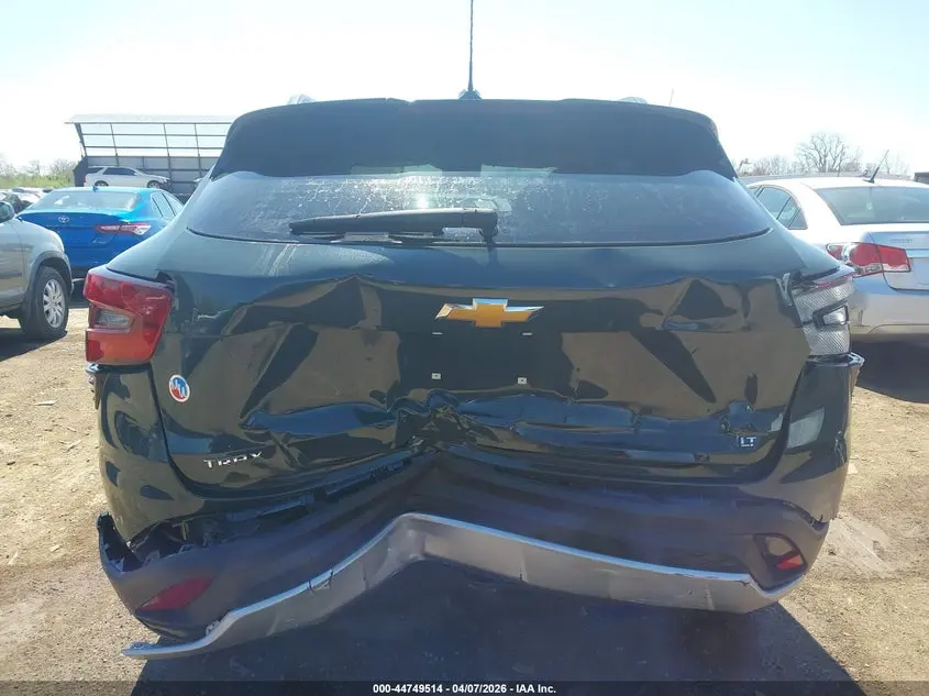 2025 CHEVROLET TRAX FWD LT