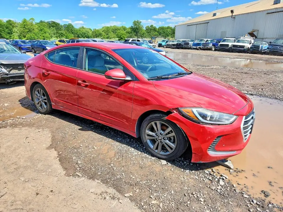 2017 HYUNDAI ELANTRA SE  
