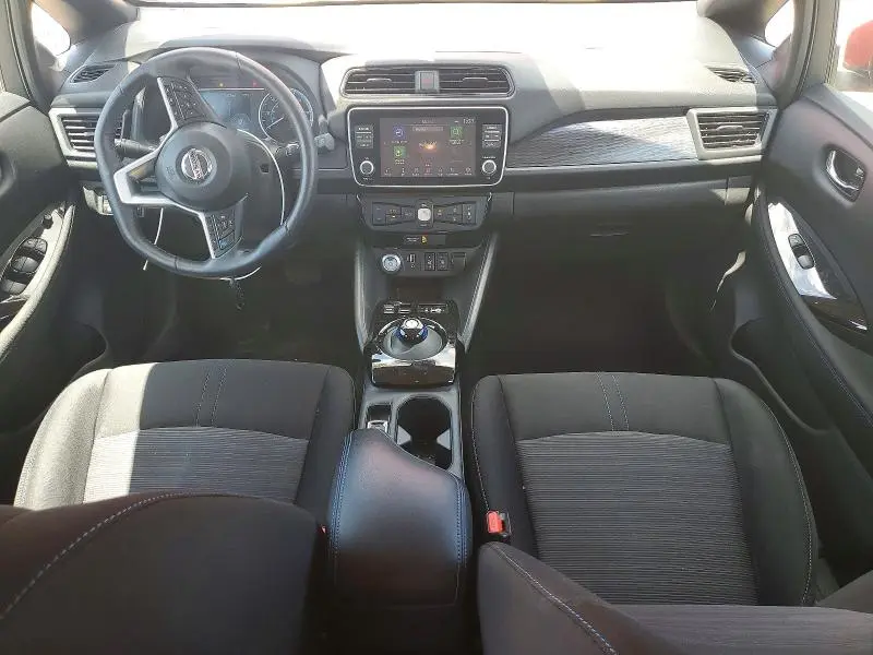2019 NISSAN LEAF SV PLUS  