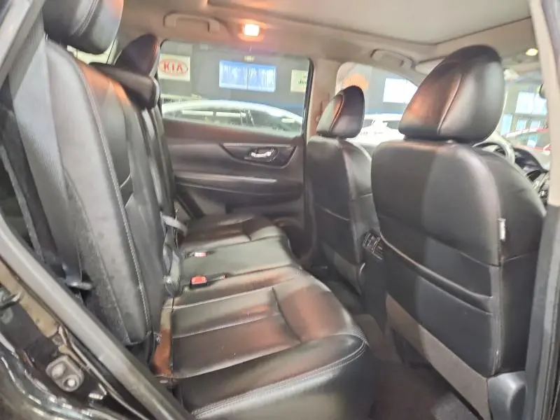 2020 NISSAN ROGUE SL  