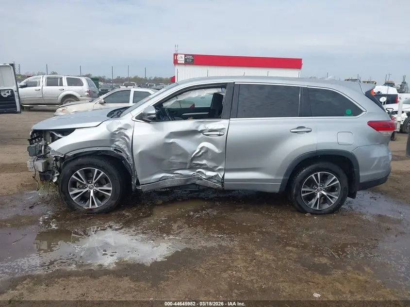 2018 TOYOTA HIGHLANDER LE PLUS