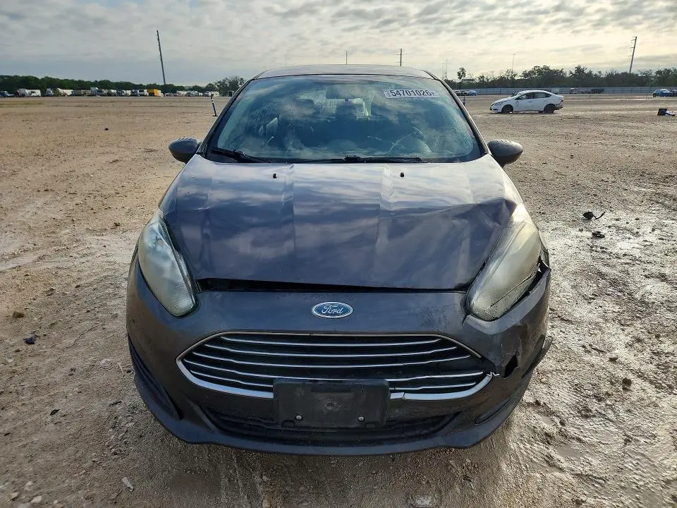 2017 FORD FIESTA SE  