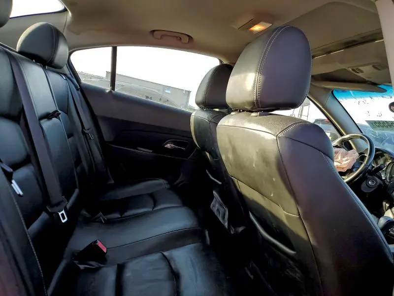 2012 CHEVROLET CRUZE LT  