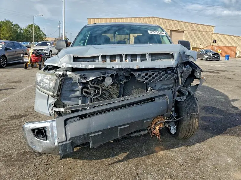 2018 TOYOTA TUNDRA DOUBLE CAB SR  