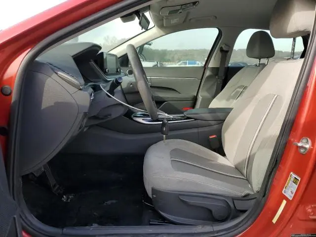 2021 HYUNDAI SONATA SE  