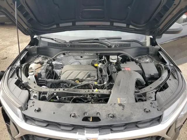 2025 CHEVROLET TRAX LS  