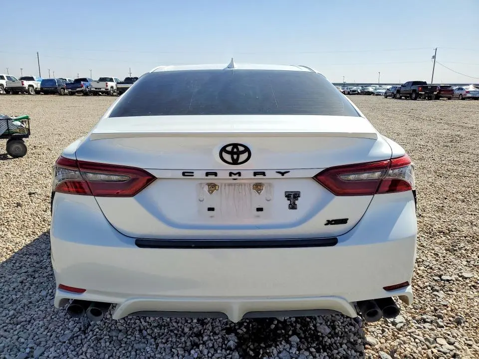 2022 TOYOTA CAMRY XSE  