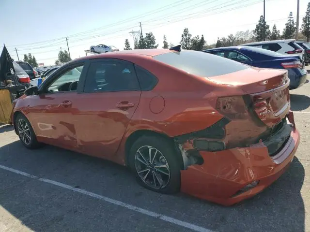 2023 KIA FORTE LX  