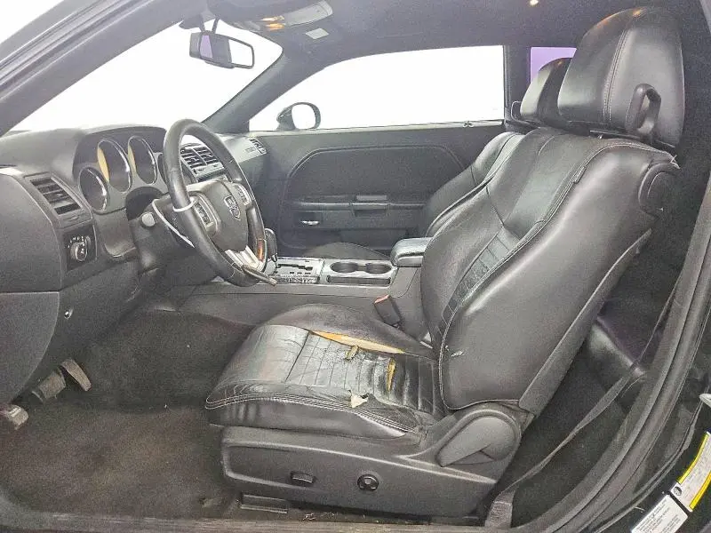 2012 DODGE CHALLENGER SXT  