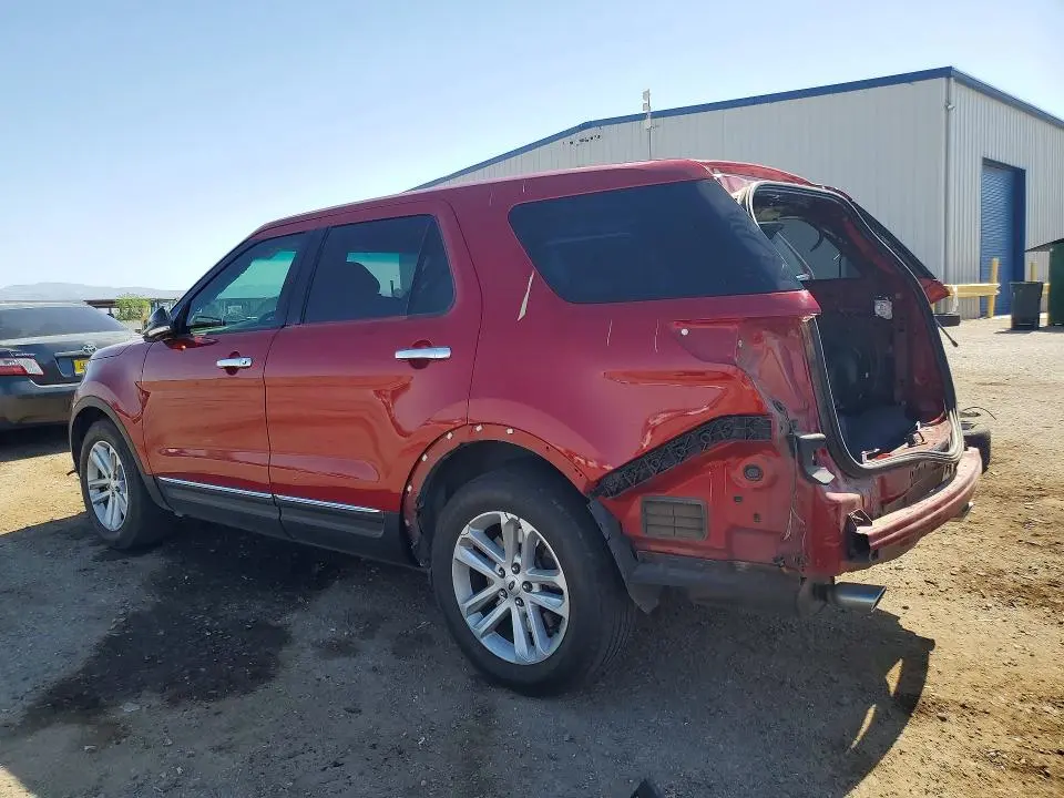 2015 FORD EXPLORER XLT  