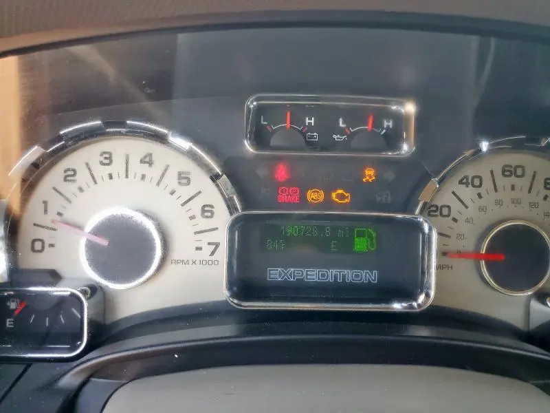 2010 FORD EXPEDITION XLT  