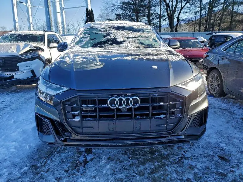 2019 AUDI Q8 PREMIUM PLUS S-LINE  