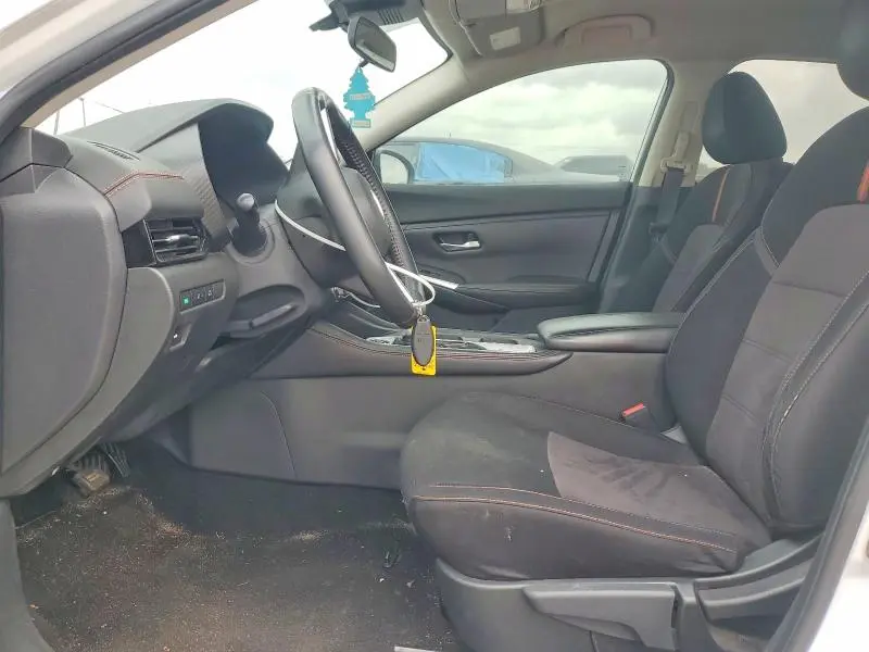 2022 NISSAN SENTRA SR  