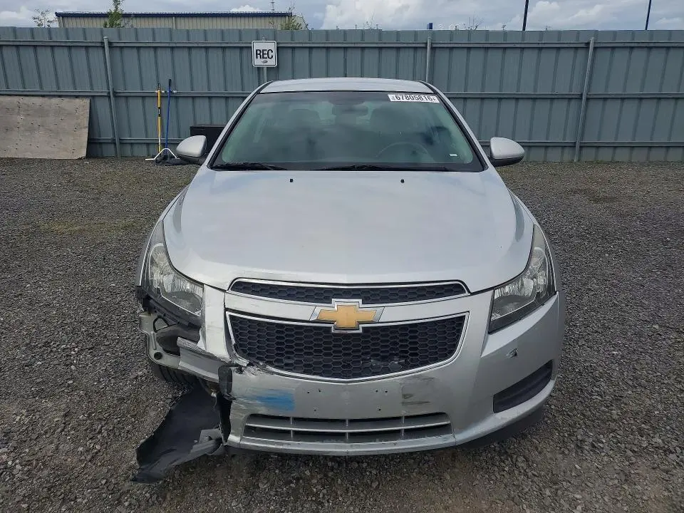 2011 CHEVROLET CRUZE LT  