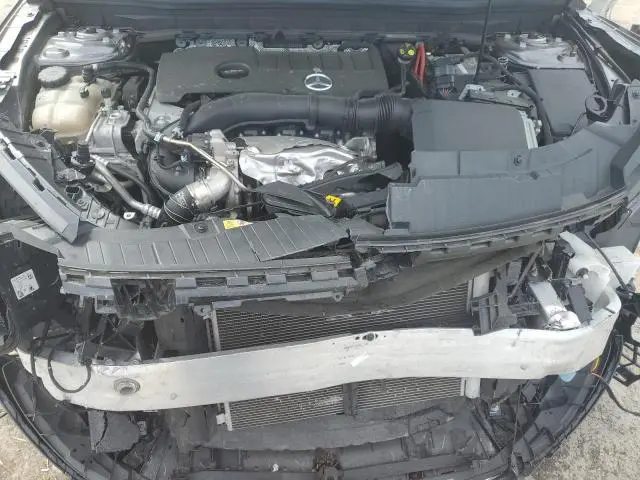 2022 MERCEDES-BENZ GLB 250  