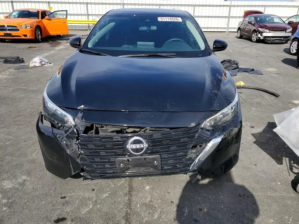 2024 NISSAN SENTRA SV  