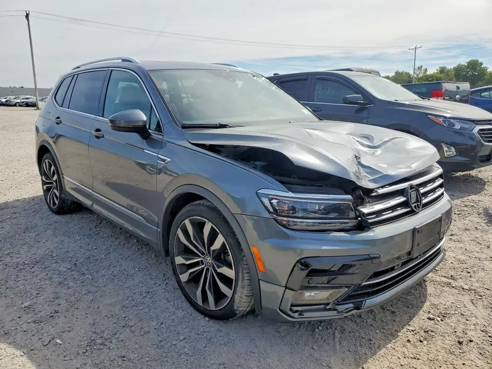 2018 VOLKSWAGEN TIGUAN SEL PREMIUM  