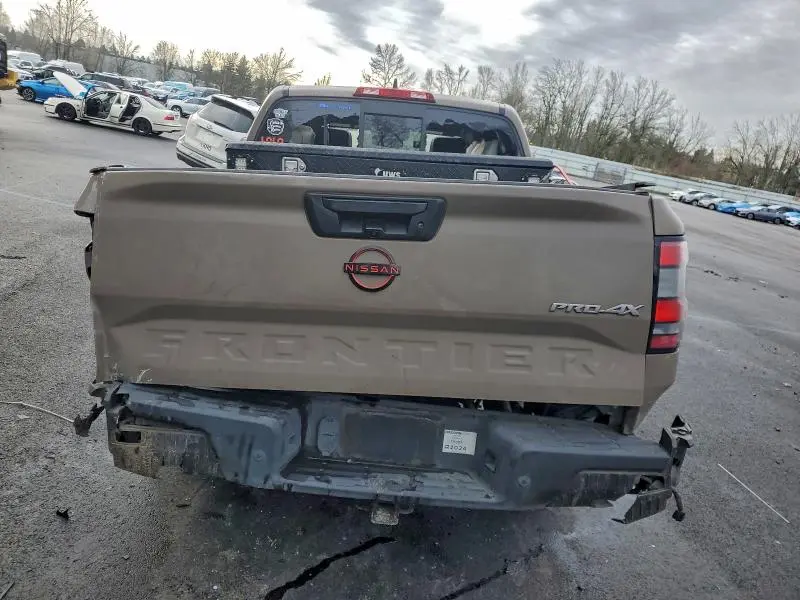 2022 NISSAN FRONTIER S  