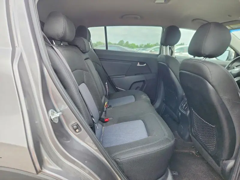 2015 KIA SPORTAGE LX  