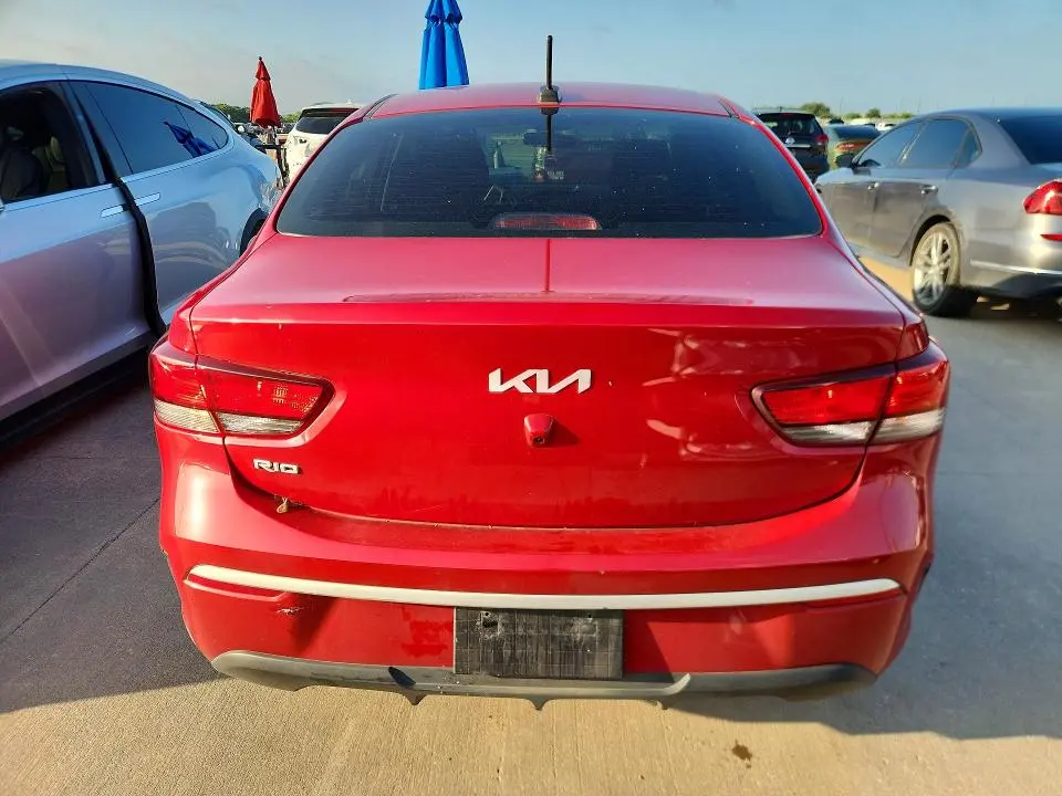 2023 KIA RIO S  