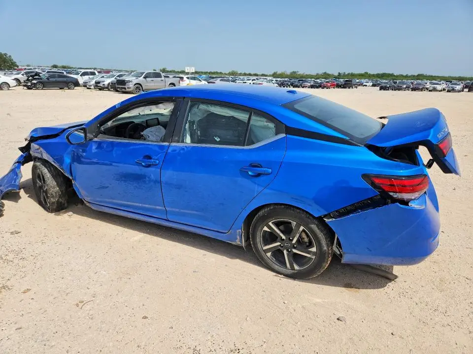 2024 NISSAN SENTRA SV  