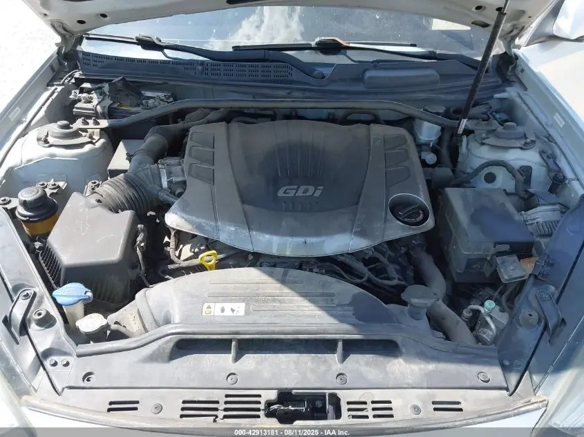 2013 HYUNDAI GENESIS 3.8 GRAND TOURING