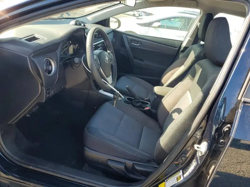 2019 TOYOTA COROLLA LE  