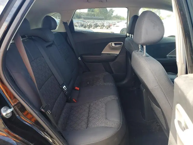 2018 KIA NIRO LX  