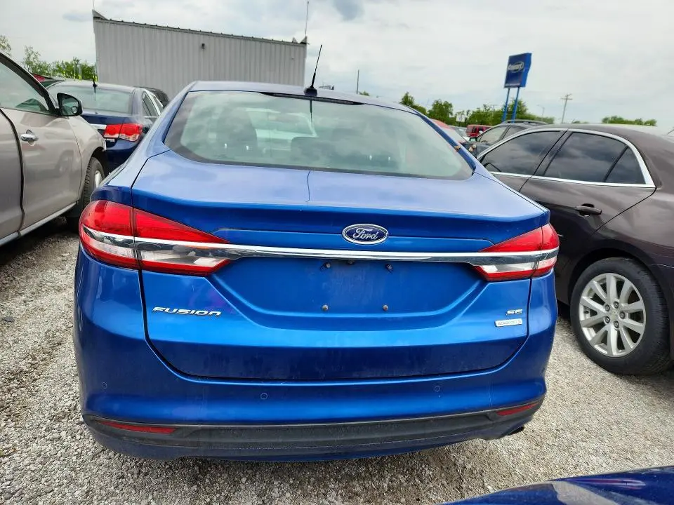 2017 FORD FUSION SE  