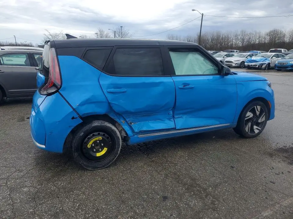 2024 KIA SOUL GT-LINE  
