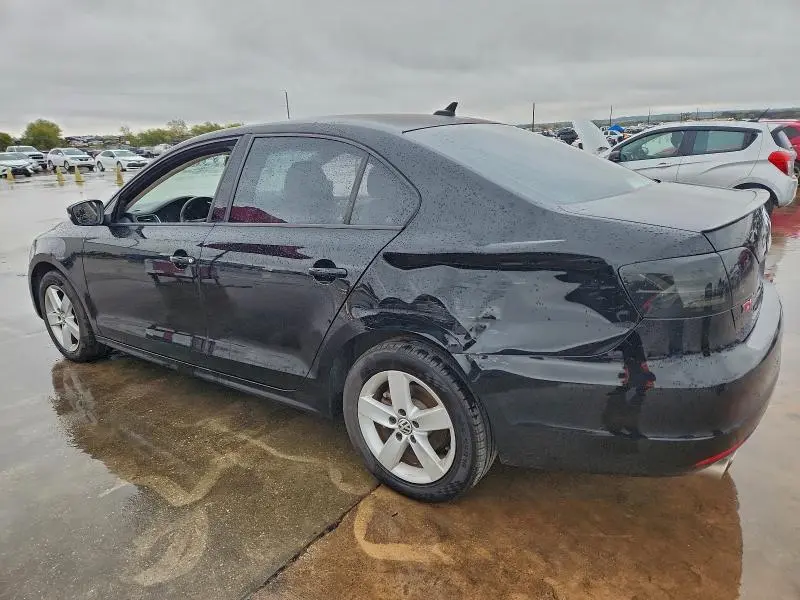 2011 VOLKSWAGEN JETTA TDI  