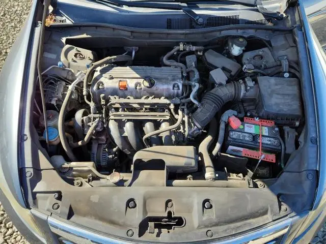 2011 HONDA ACCORD LX  