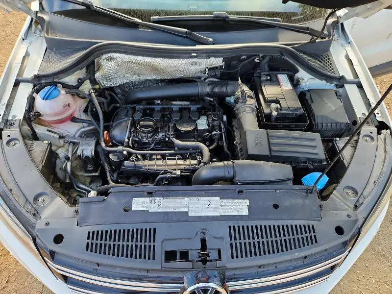 2012 VOLKSWAGEN TIGUAN S  