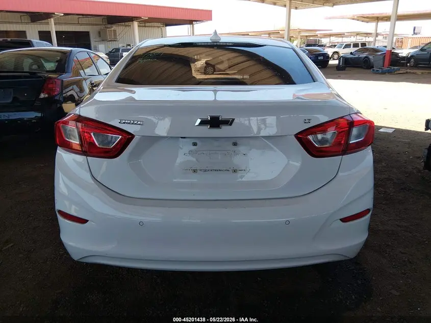 2018 CHEVROLET CRUZE LT AUTO