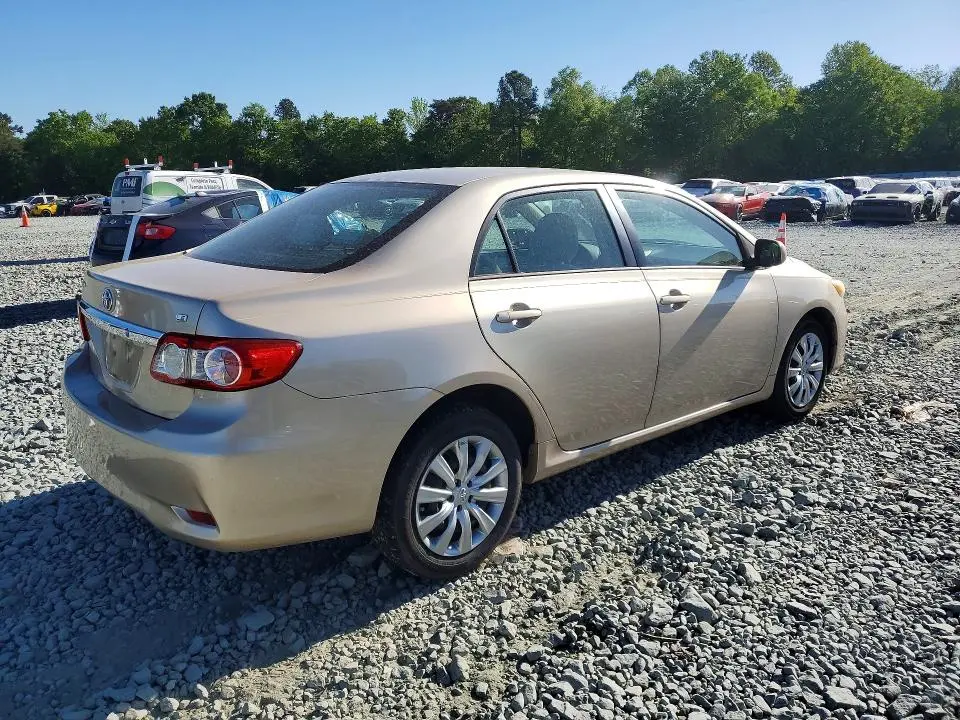 2012 TOYOTA COROLLA LE  