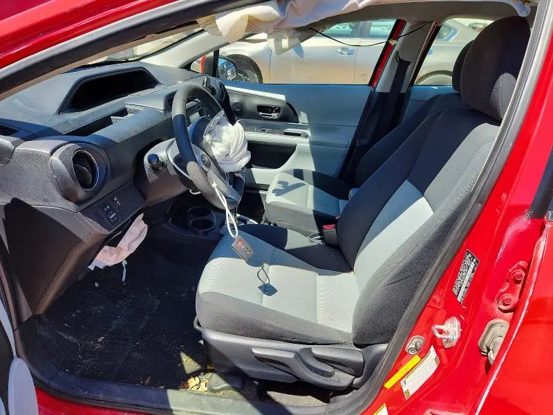 2014 TOYOTA PRIUS C THREE  