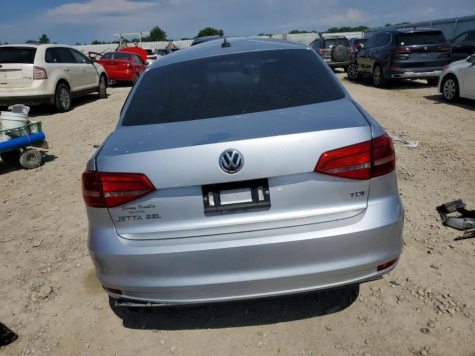 2015 VOLKSWAGEN JETTA TDI  