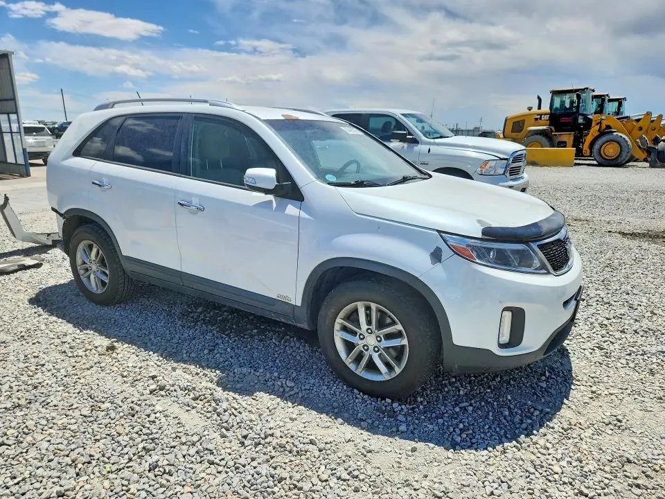 2014 KIA SORENTO LX  