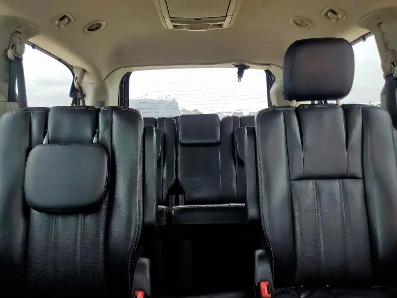 2013 CHRYSLER TOWN & COUNTRY TOURING L  