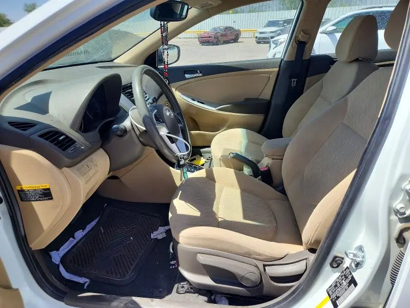 2012 HYUNDAI ACCENT GLS  