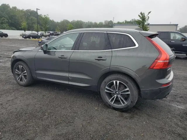 2020 VOLVO XC60 T5 MOMENTUM  