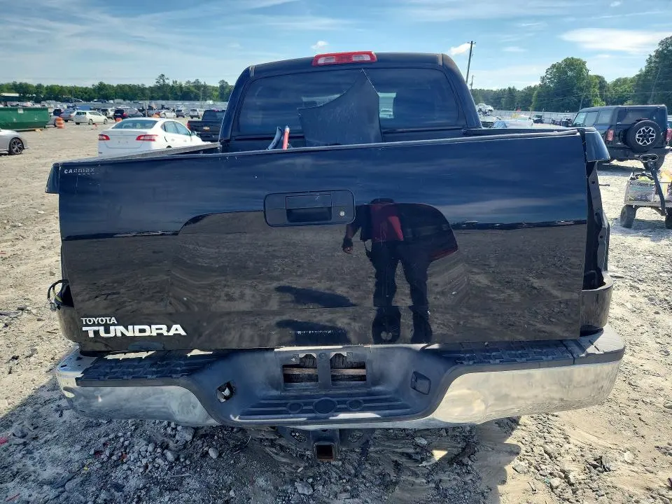 2010 TOYOTA TUNDRA CREWMAX SR5  