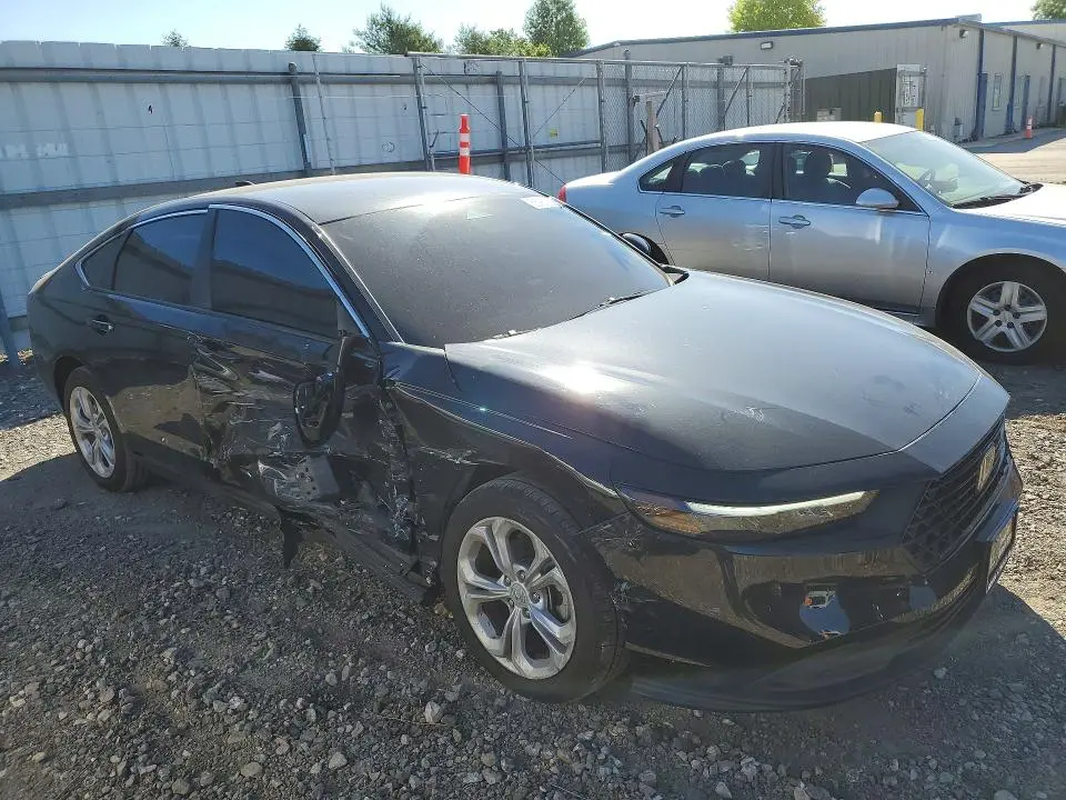 2025 HONDA ACCORD LX  