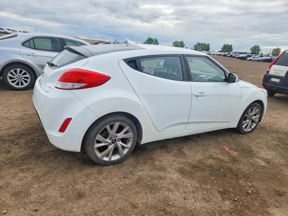 2016 HYUNDAI VELOSTER BASE  