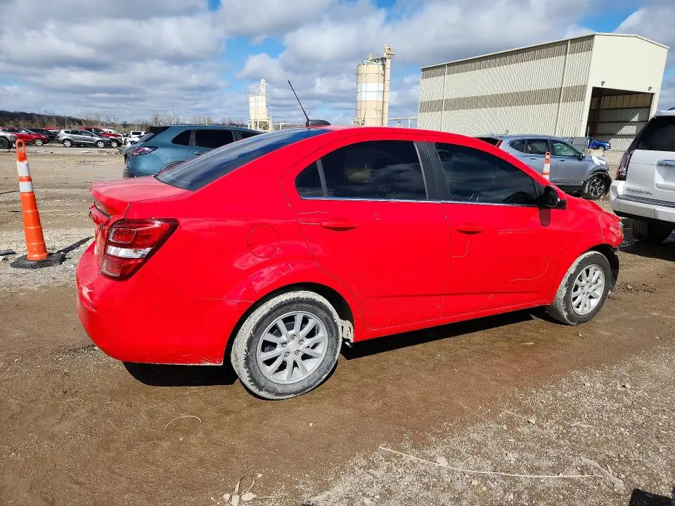 2017 CHEVROLET SONIC LT  