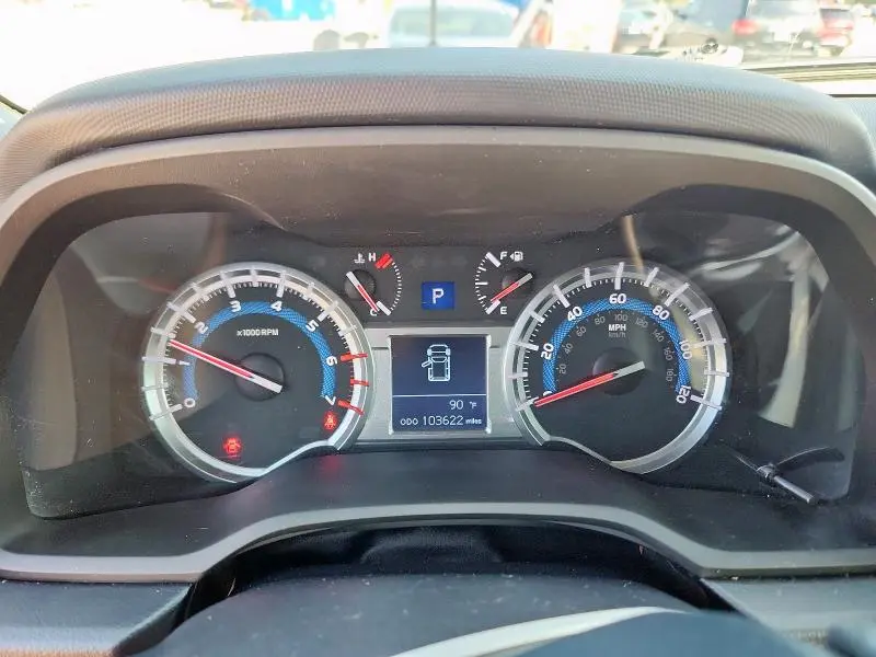 2015 TOYOTA 4RUNNER SR5  