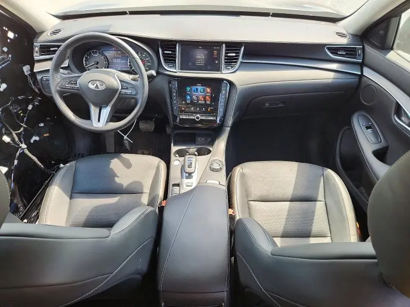 2024 INFINITI QX50 LUXE  