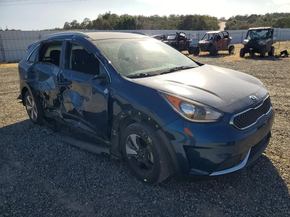2018 KIA NIRO LX  