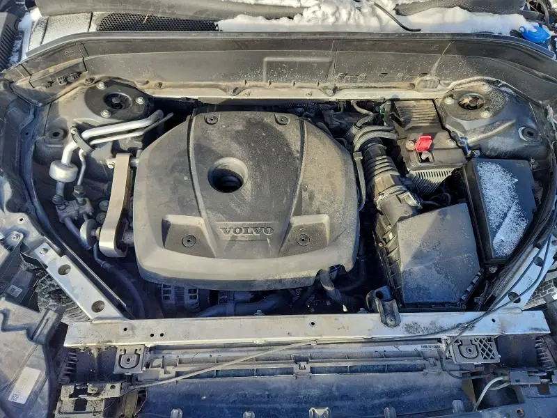 2019 VOLVO XC90 T6 R-DESIGN  