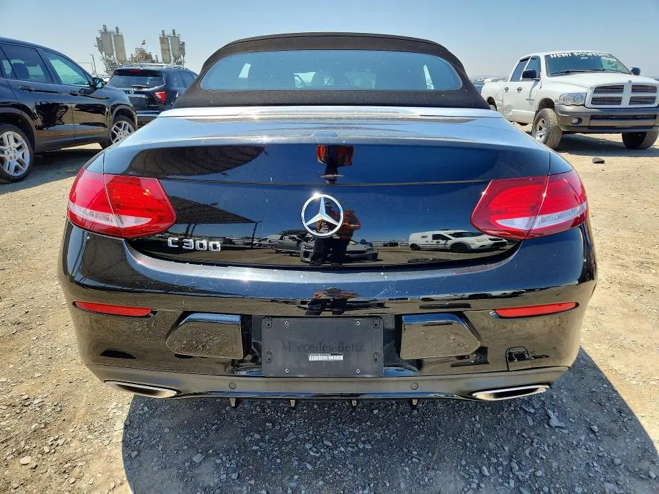 2018 MERCEDES-BENZ C 300  